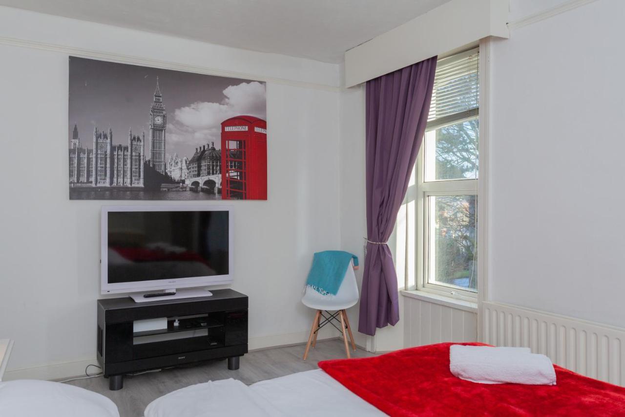 Вилла Windsor House Лондондерри Экстерьер фото